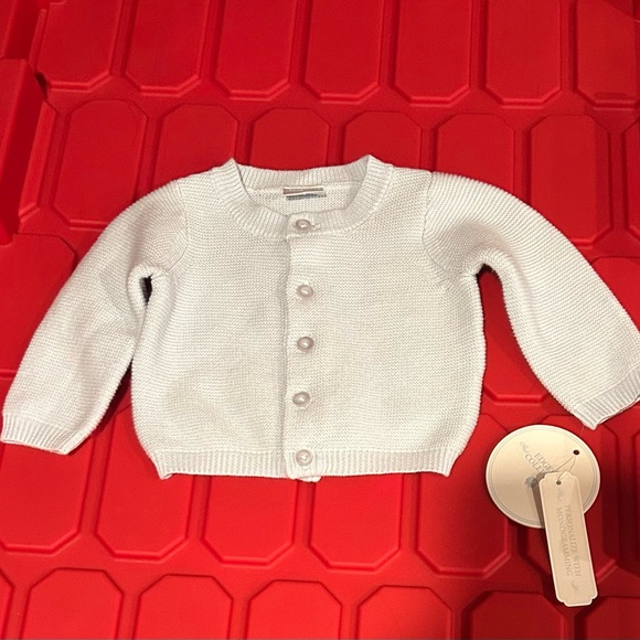 Edgehill Collection Button Front Sweater - Picture 3 of 10